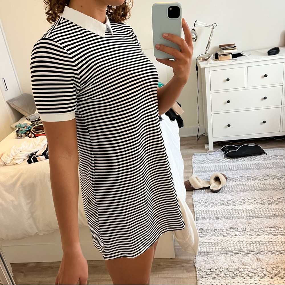 Lined dress with a collar